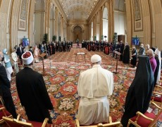 “RESPEITEMOS O SER HUMANO, A CRIAÇÃO E O CRIADOR”, PEDE PAPA FRANCISCO