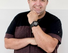 EDUARDO SOARES COMPLETA 30 ANOS DE MISSÃO: EVANGELIZANDO ATRAVÉS DA MÚSICA