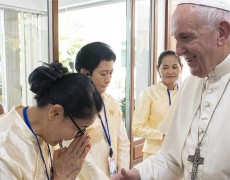 SANTA SÉ: MÍDIA, IGUALDADE DE OPORTUNIDADE ENTRE MULHERES E HOMENS 