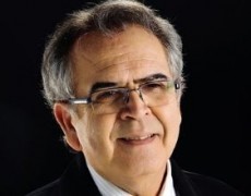 A CANÇÃO E A MENSAGEM: UMA HOMENAGEM AOS 80 ANOS DE PADRE ZEZINHO 