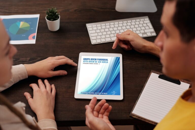 COMISSÃO DA JUVENTUDE: “JEITO JOVEM DE SER IGREJA”
