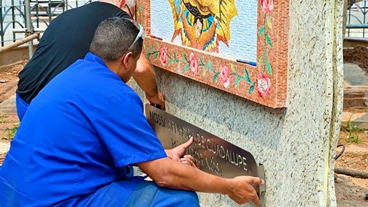 SANTUÁRIO NACIONAL INAUGURA MONUMENTO A GUADALUPE