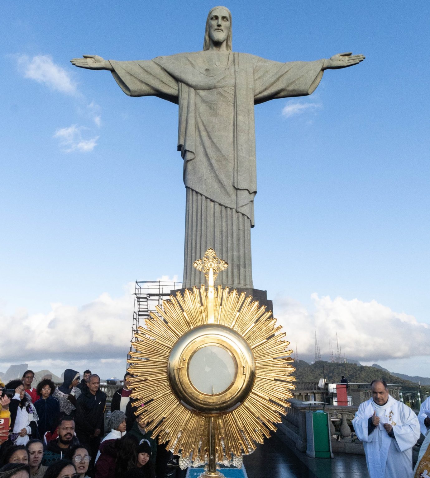 CRISTO REDENTOR REGISTRA AUMENTO NO NÚMERO DE CELEBRAÇÕES EM 2025