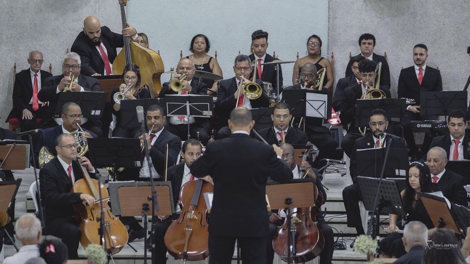 ORQUESTRA CATÓLICA OFERECE VAGAS PARA FORMAÇÃO DE MÚSICOS