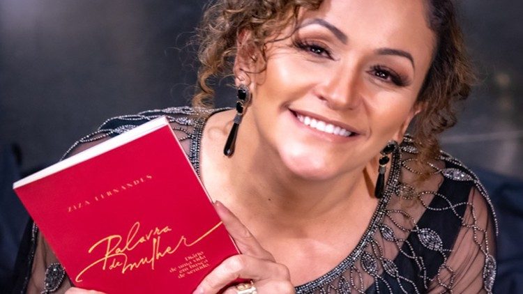 “PALAVRA DE MULHER”: ZIZA FERNANDES REVELA SEU DIÁRIO DE ESPIRITUALIDADE