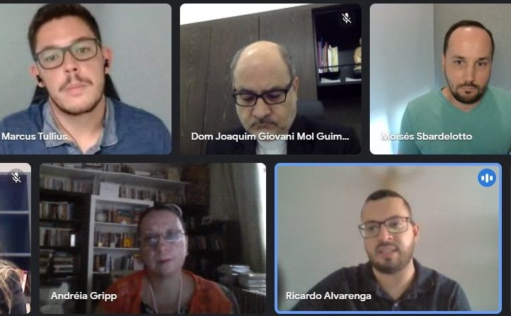 GRUPO DE REFLEXÃO SE REÚNE PARA REVISÃO DO DIRETÓRIO DE COMUNICAÇÃO PARA A IGREJA NO BRASIL