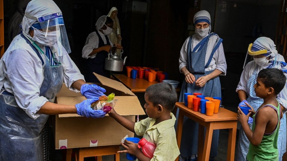 MÊS DAS MISSÕES: “NÃO PODEMOS DEIXAR E AFIRMAR O QUE VIMOS E OUVIMOS” 