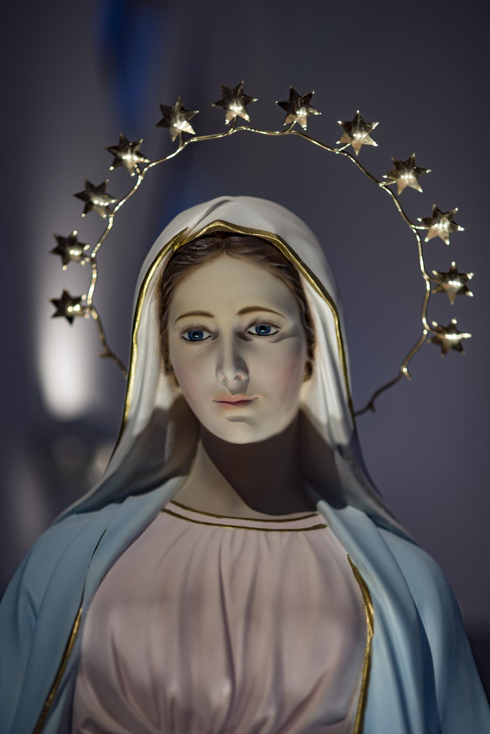 HOJE COMEÇA MAIO, O MÊS DEDICADO A MARIA