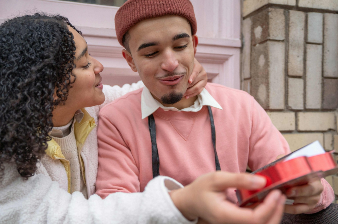 NAMORAR NA ERA DO IMEDIATISMO 