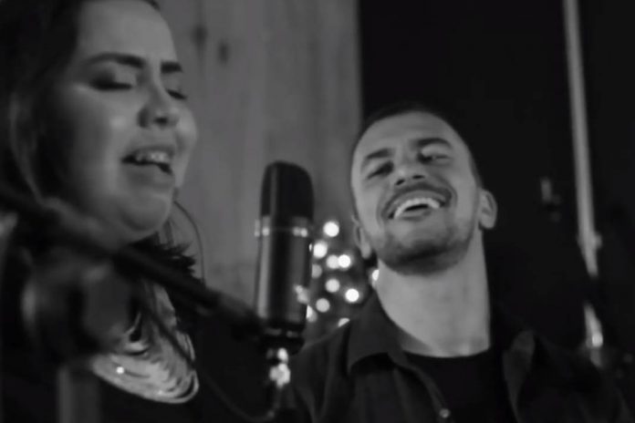 BRUNA FARIAS CANTA “OUSADO AMOR” COM A PARTICIPAÇÃO DE GIL MONTEIRO 