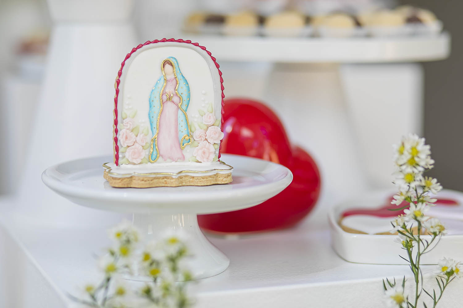 JULIANO CAZARRÉ COMEMORA PRIMEIRO ANIVERSÁRIO DA FILHA 