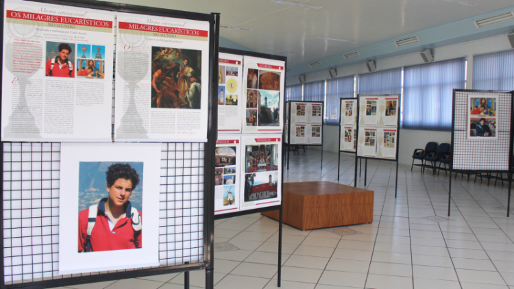 SANTUÁRIO DE CARAVAGGIO: EXPOSIÇÃO SOBRE MILAGRES EUCARÍSTICOS