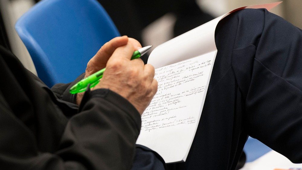 PAPA FRANCISCO ENVIA MENSAGEM PELO DIA MUNDIAL DAS COMUNICAÇÕES SOCIAIS