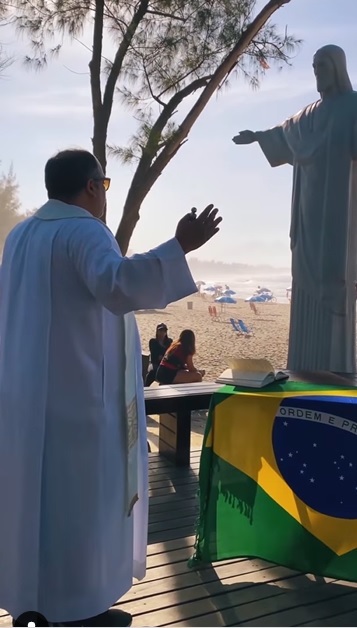 VEM AÍ... QUIOSQUE DO CRISTO REDENTOR NA PRAIA DO RECREIO