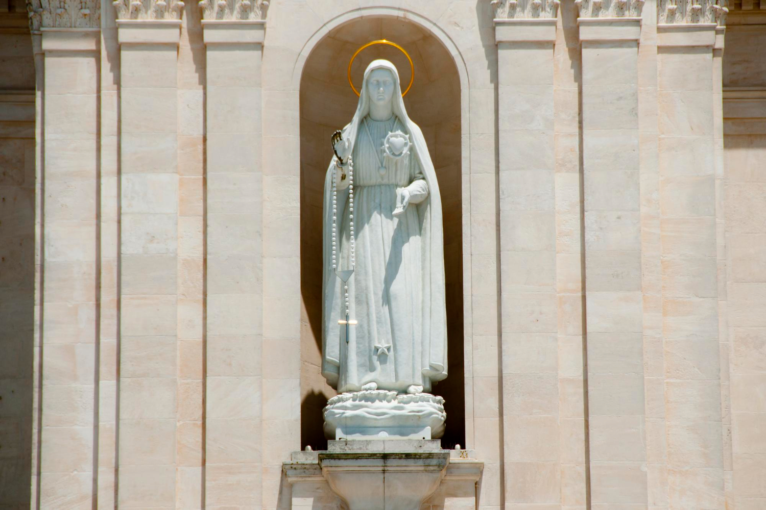 IMAGEM PEREGRINA DE NSA SRA DE FÁTIMA VISITARÁ O BRASIL NO ANO JUBILAR