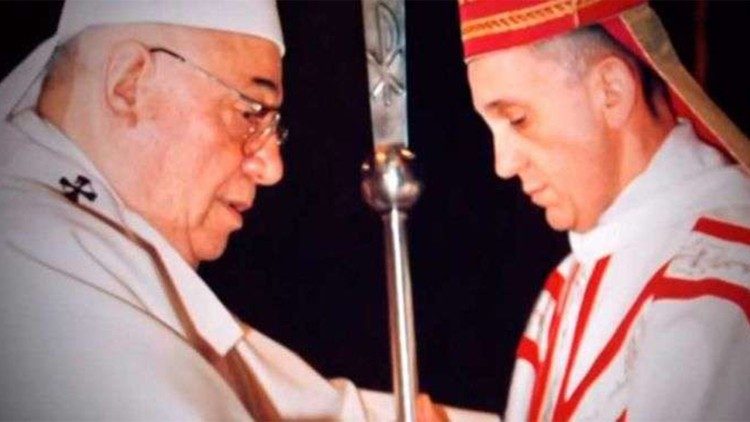 FRANCISCO COMPLETA 30 ANOS DE CONSAGRAÇÃO EPISCOPAL 