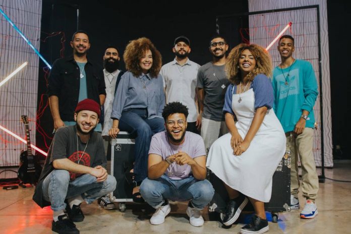 LANÇAMENTO CATÓLICO: “SEU AMOR É” GRUPO COLO DE DEUS