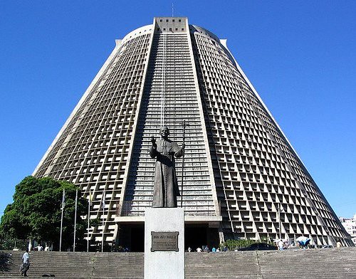 PROGRAMAÇÃO DA SEMANA SANTA NA CATEDRAL DE SÃO SEBASTIÃO DO RIO DE JANEIRO