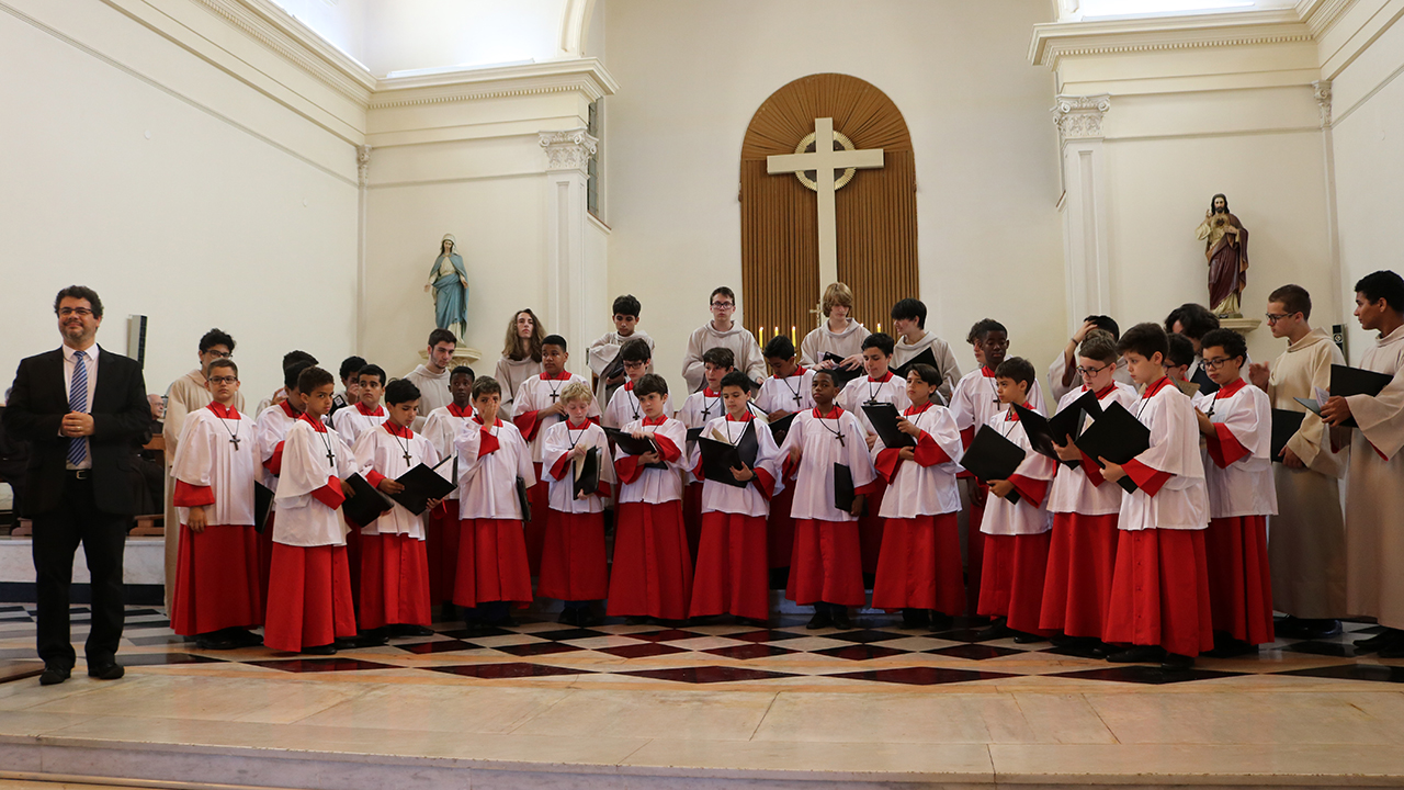 O CONCERTO DE MÚSICA SACRA DOS CANARINHOS 