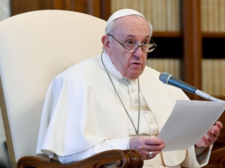 PAPA: A LITURGIA É NOSSO ENCONTRO COM CRISTO 